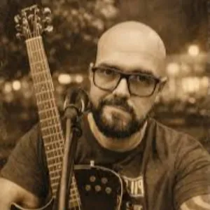 Bruno Britto & Renato Schiavetti Acústico