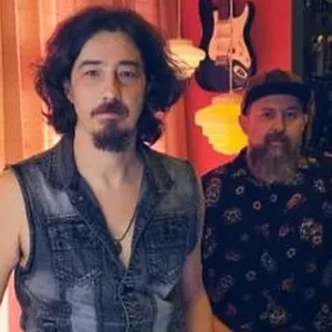 Piano de Parede - Duo